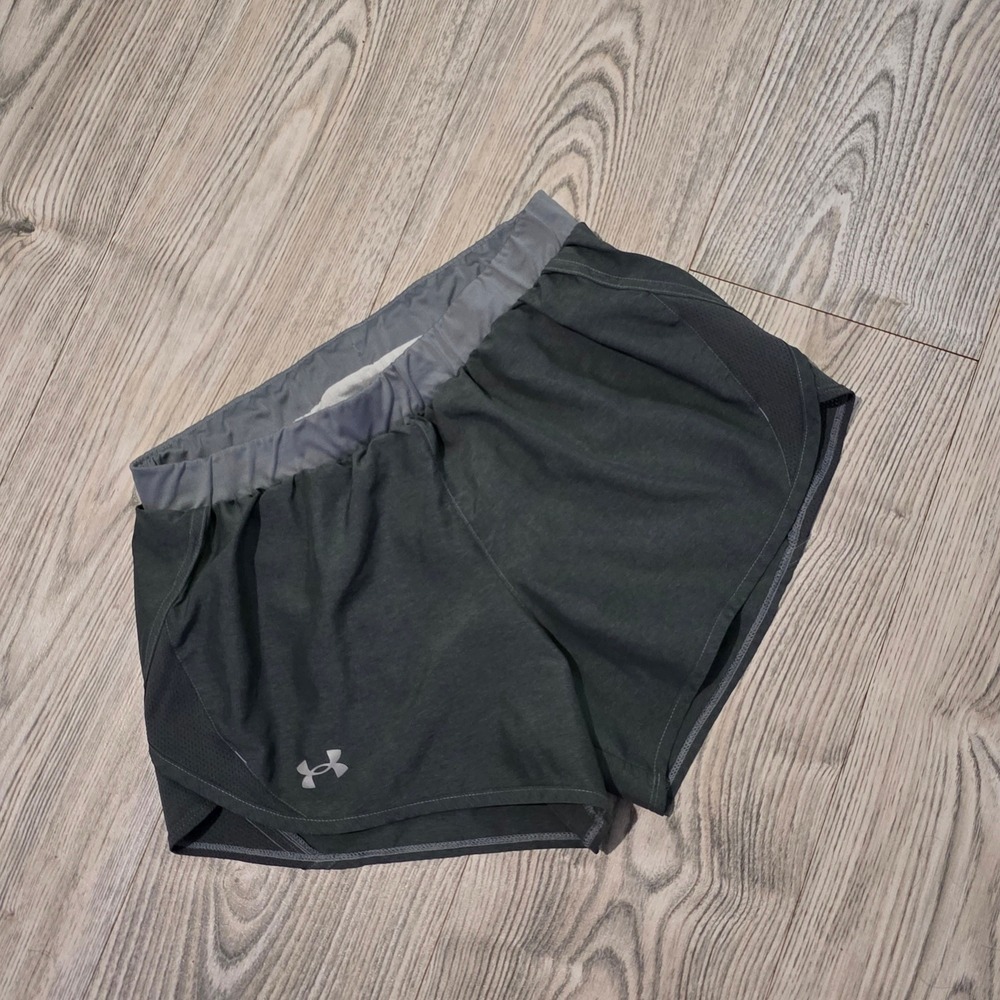 Under Armour Fly By 2.0 Short -Dark and Light Gray -Size Medium